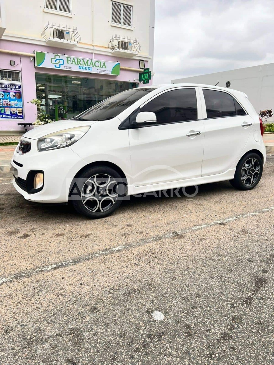 Kia Picanto Gasolina Angocarro