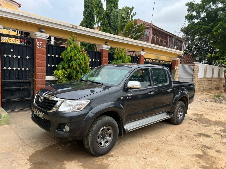 Toyota Hilux 2011 Gasolina Angocarro