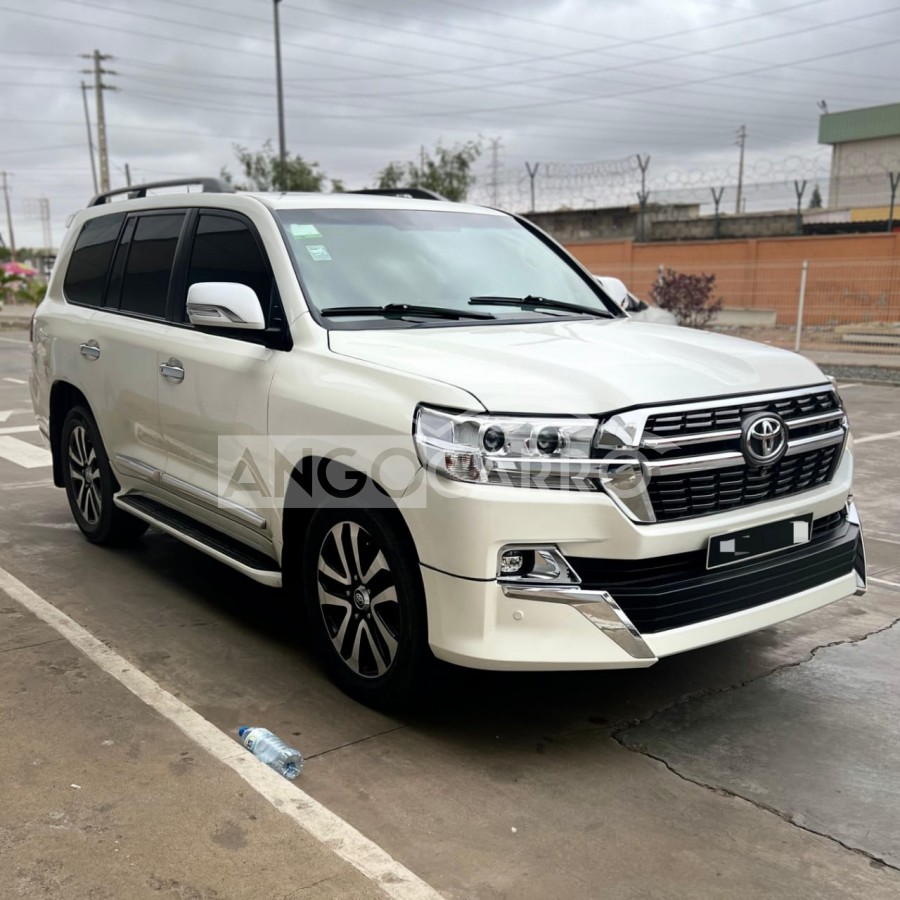 Toyota Land Cruiser 2017 Gasolina Angocarro