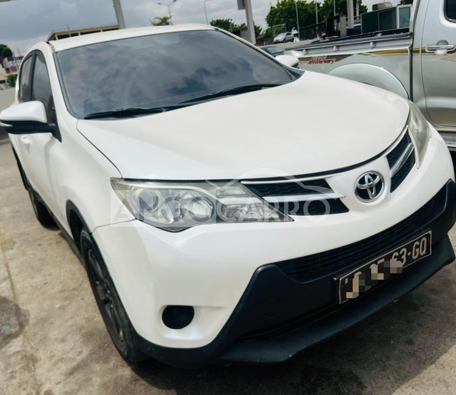 Toyota RAV4 2015 Gasolina Angocarro