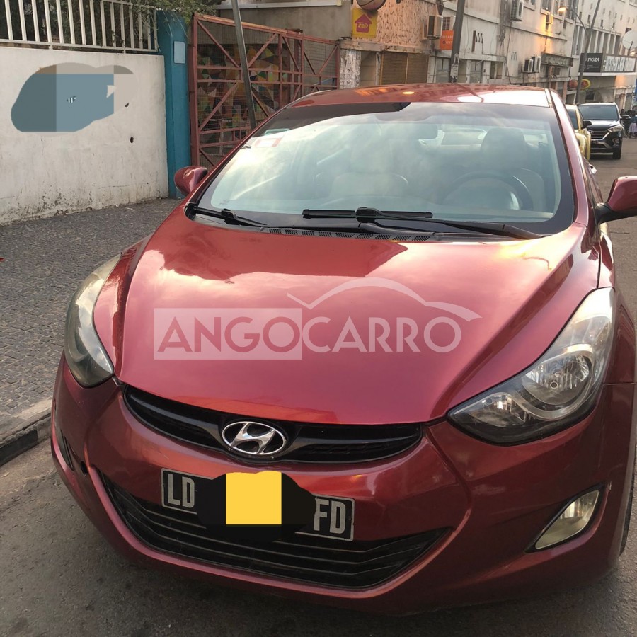 hyundai-elantra-2013-gasolina-angocarro