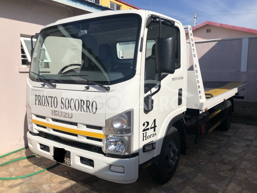 Зеркало isuzu forward