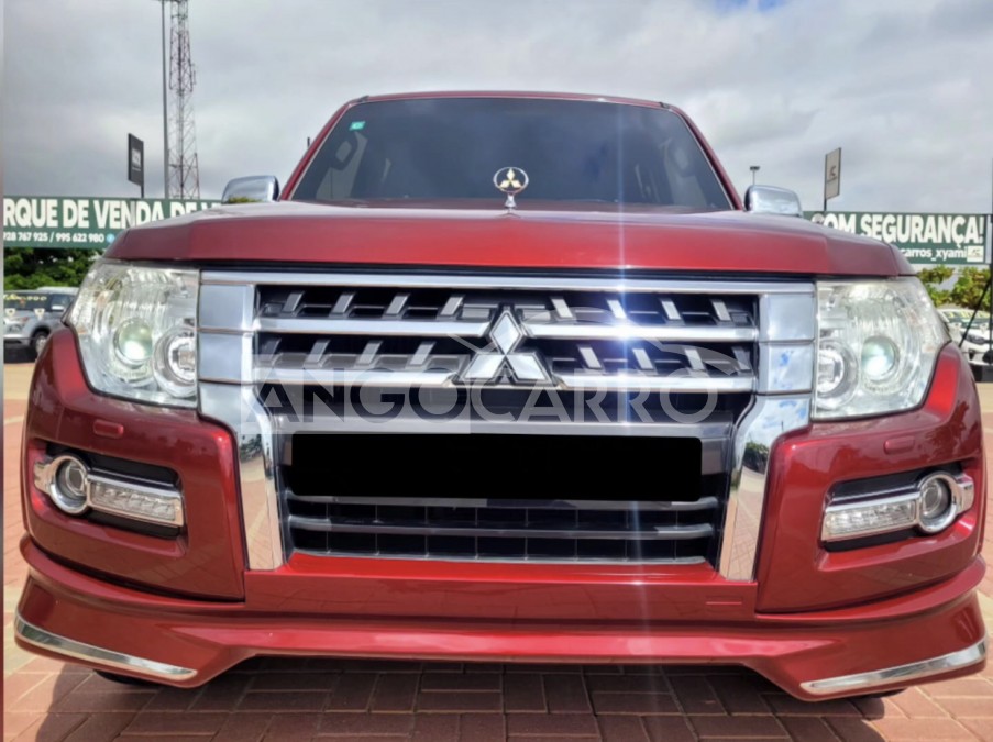 Mitsubishi Pajero 2018 (Gasolina) - Angocarro