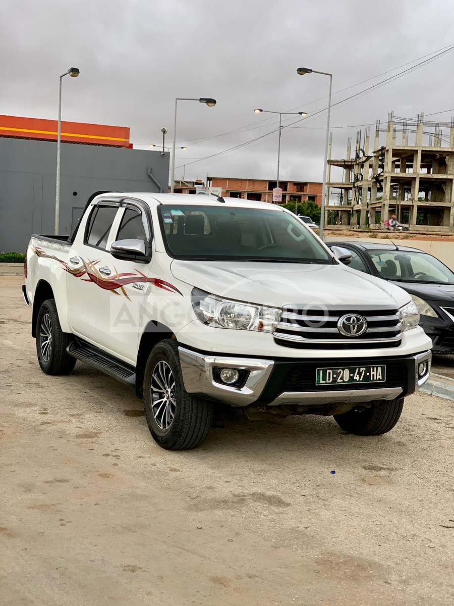 Toyota Hilux 2020 (Diesel) - Angocarro