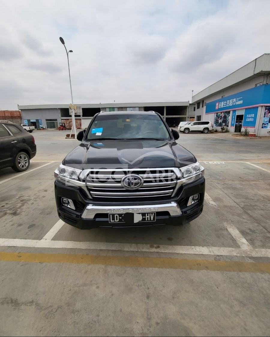 Toyota Land Cruiser 2015 (Gasolina) - Angocarro